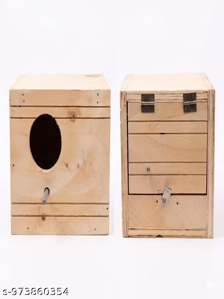 Wooden Bird Breeding Nest Box for Lovebirds, Budgies, Cockatiels & Small Parrots